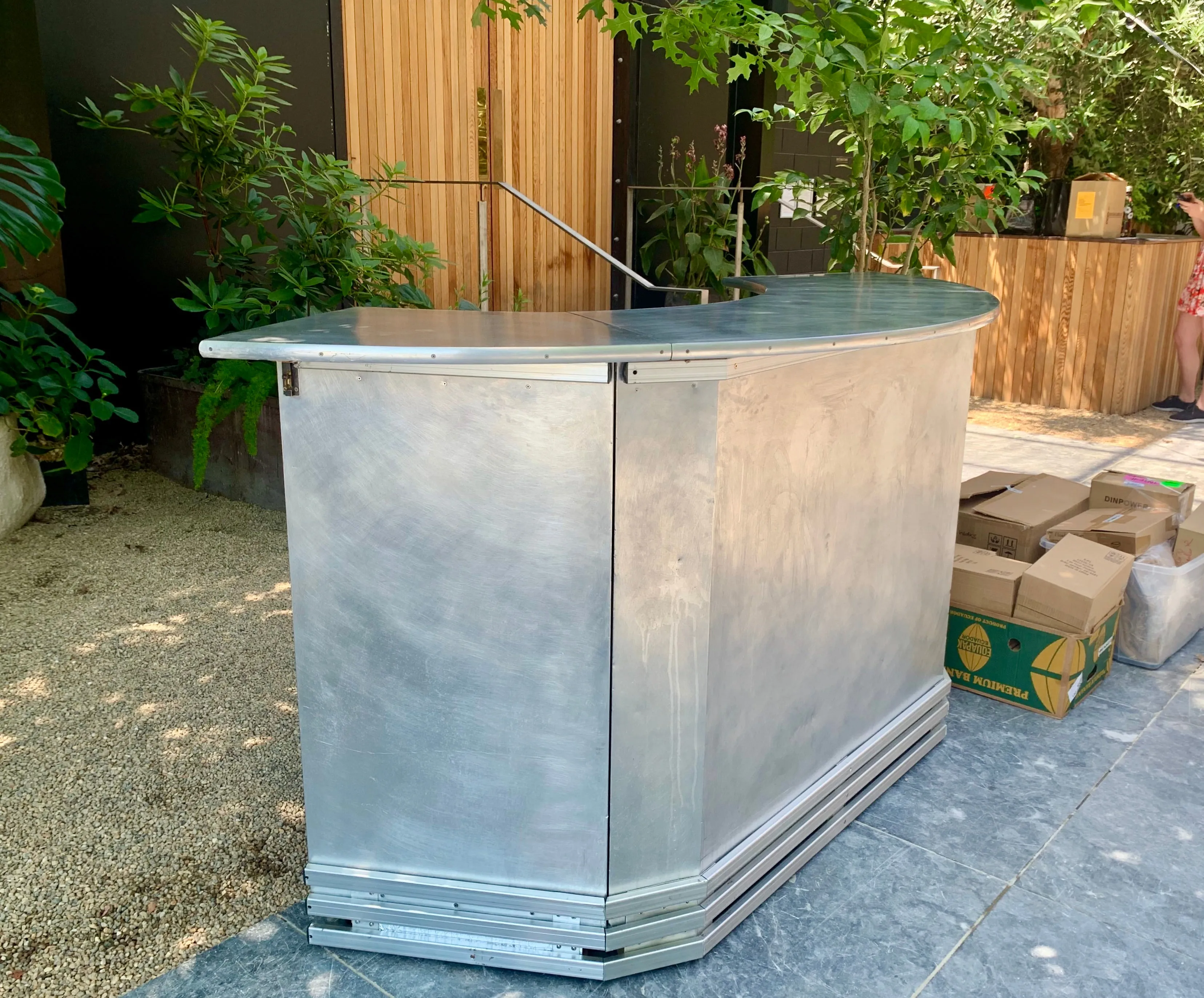 Folding Portable Bar - H: 110 / L: 217 / W: 52cm