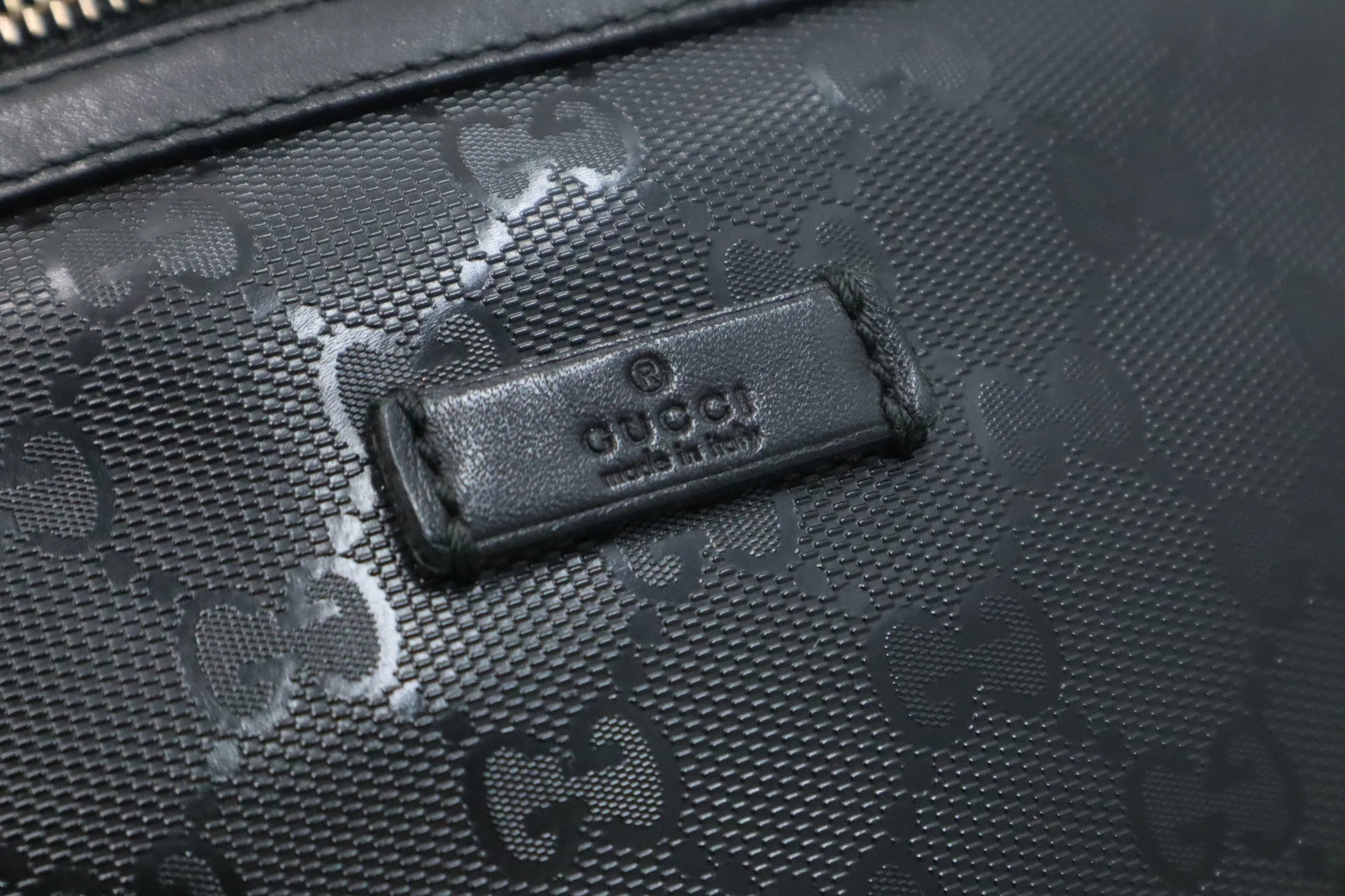 Gucci Waist Bag in Black Imprime Canvas