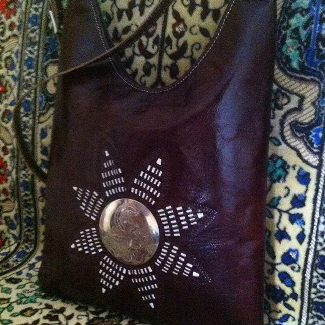 Médaillon Leather Tote Bag - M'dina - Brown