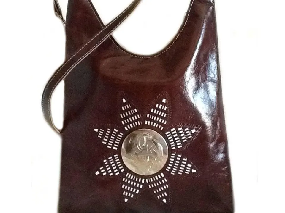 Médaillon Leather Tote Bag - M'dina - Brown