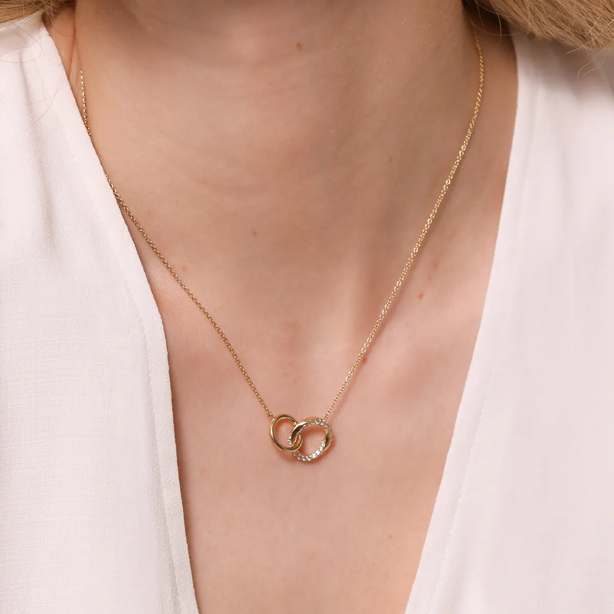 Orbit Crystal Chain Necklace in Gold