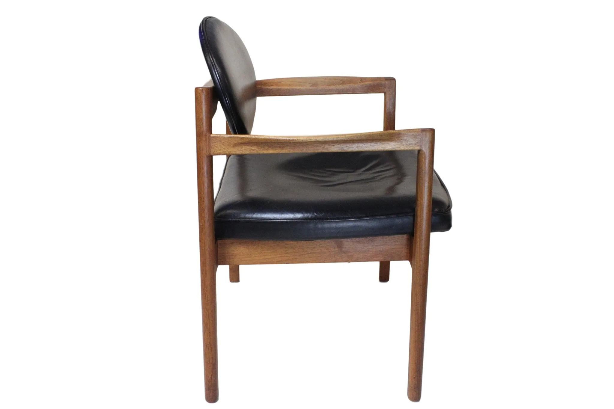 RARE Matching Pair of Vintage Black Leather Oval-Back Lounge Chairs by Jens Risom