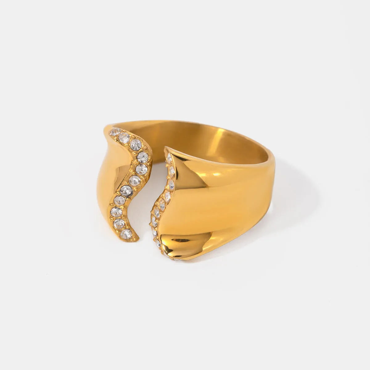 TEEK - Stainless Steel Ridged Rhinestone Bypass Ring